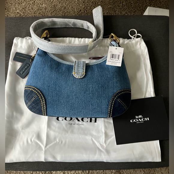 Coach Denim Hamptons Hobo Shoulder Bag with Gold Accents😍😍😍 - Picture 7 of 12